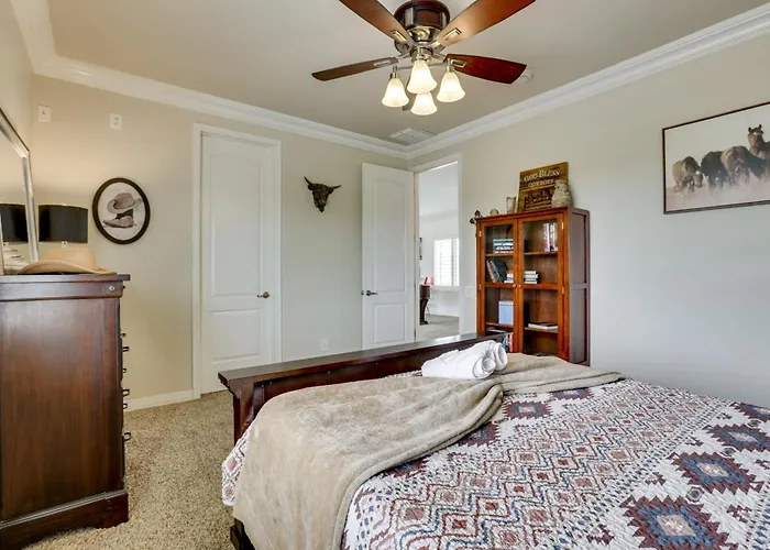 Mtn-view Patio Oasis! Luxe Family In * Peoria