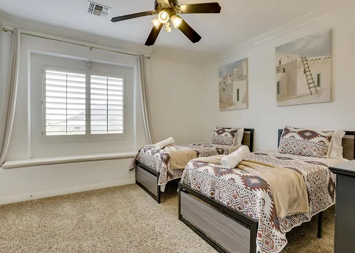 Mtn-view Patio Oasis! Luxe Family In Holiday home *