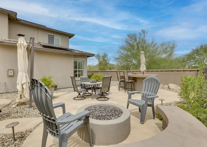 Mtn-view Patio Oasis! Luxe Family In Holiday home *