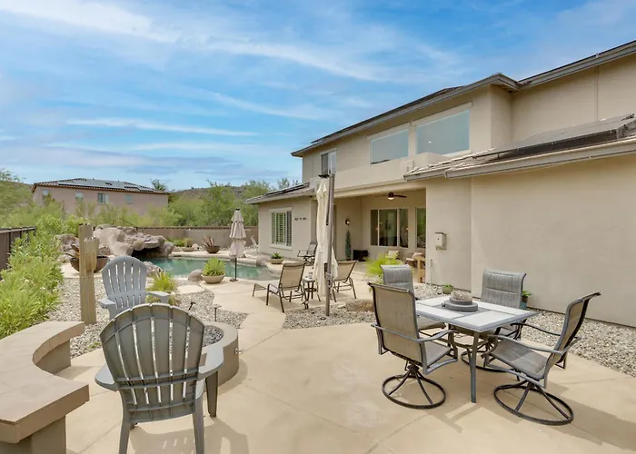 Mtn-view Patio Oasis! Luxe Family In Holiday home *